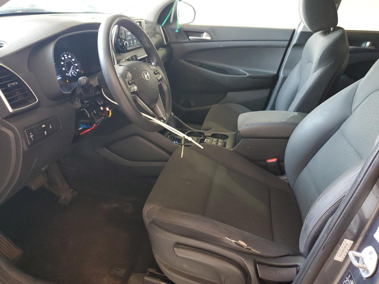 KM8J2CA40KU909106 2019 Hyundai Tucson Se