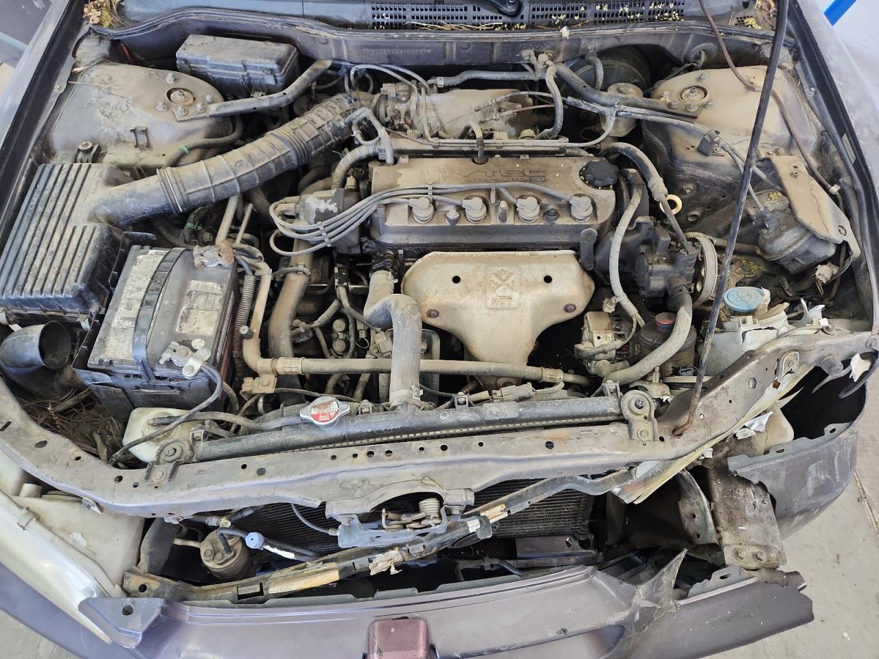 1998 Honda Accord Lx VIN: 1HGCG5640WA020379 Lot: 65035095