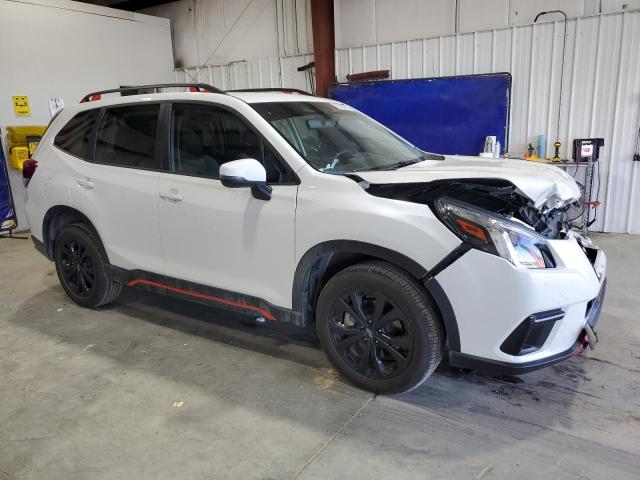  SUBARU FORESTER 2024 Srebrny
