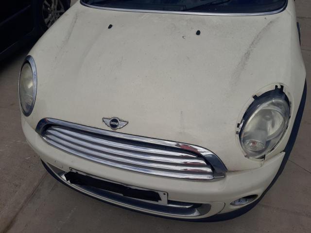 2010 MINI COOPER AUT
