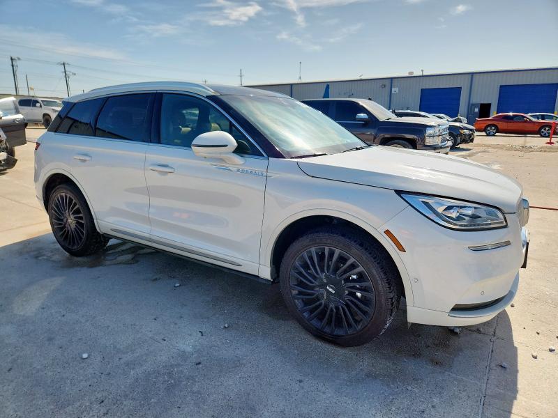  LINCOLN CORSAIR 2022 White