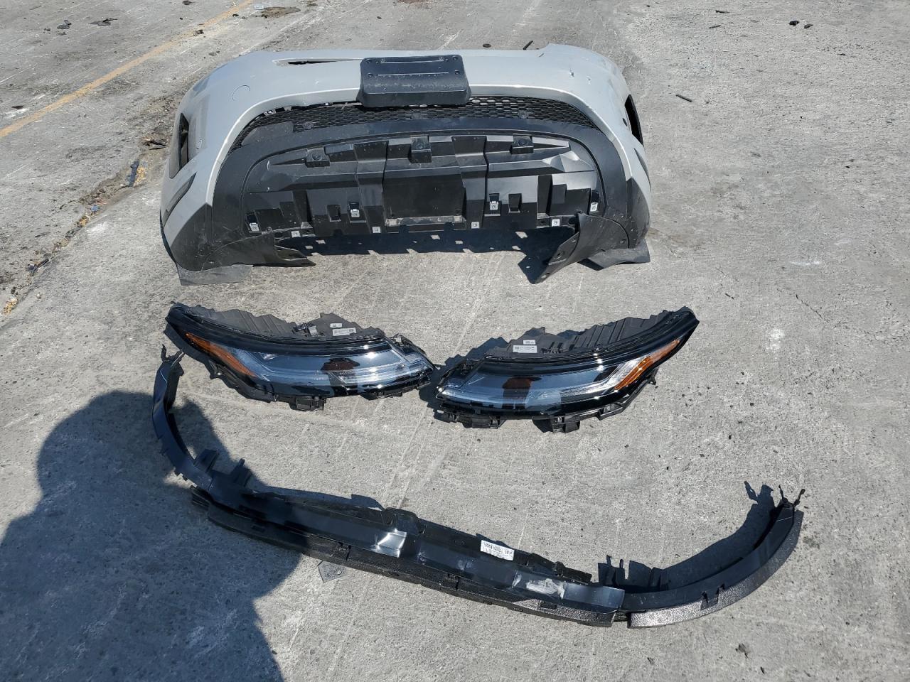2024 Land Rover Range Rover Evoque S VIN: SALZJ2FX3RH248111 Lot: 64307825
