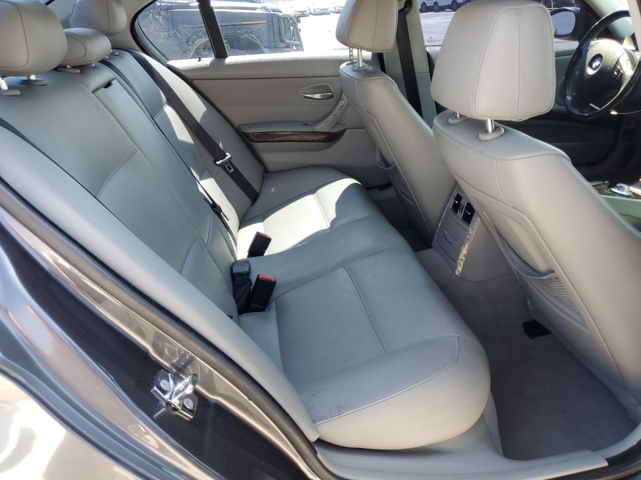 wbava33547kx83671 WBAVA33547KX83671 2007 BMW 328 I