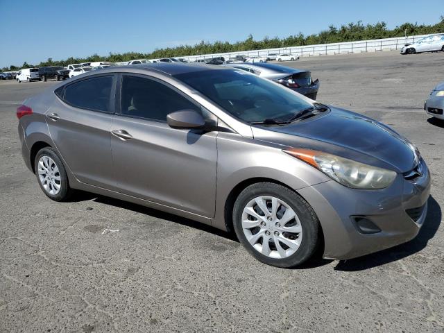  HYUNDAI ELANTRA 2013 Золотой