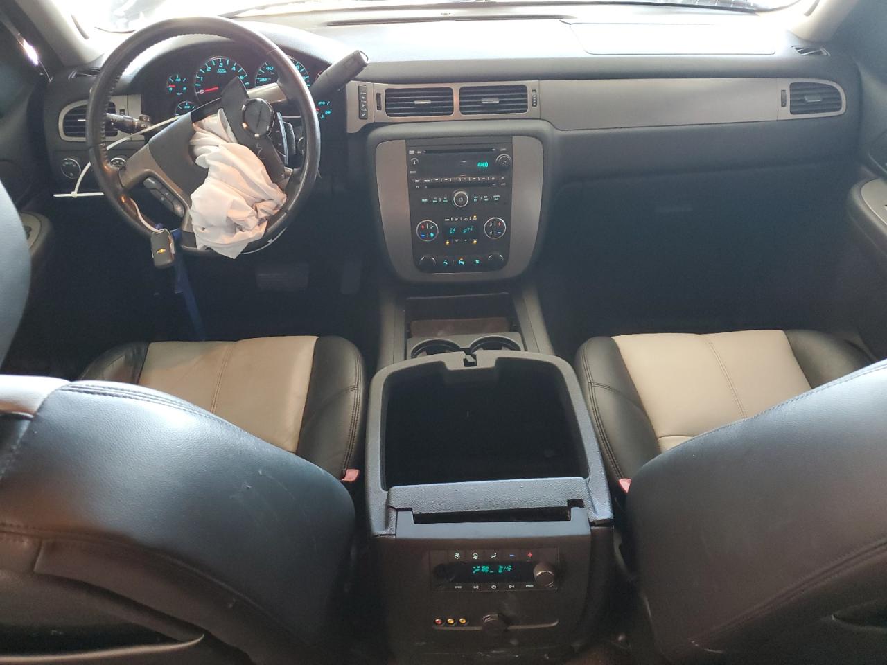 2008 Chevrolet Tahoe K1500 VIN: 1GNFK13048R143568 Lot: 62552335
