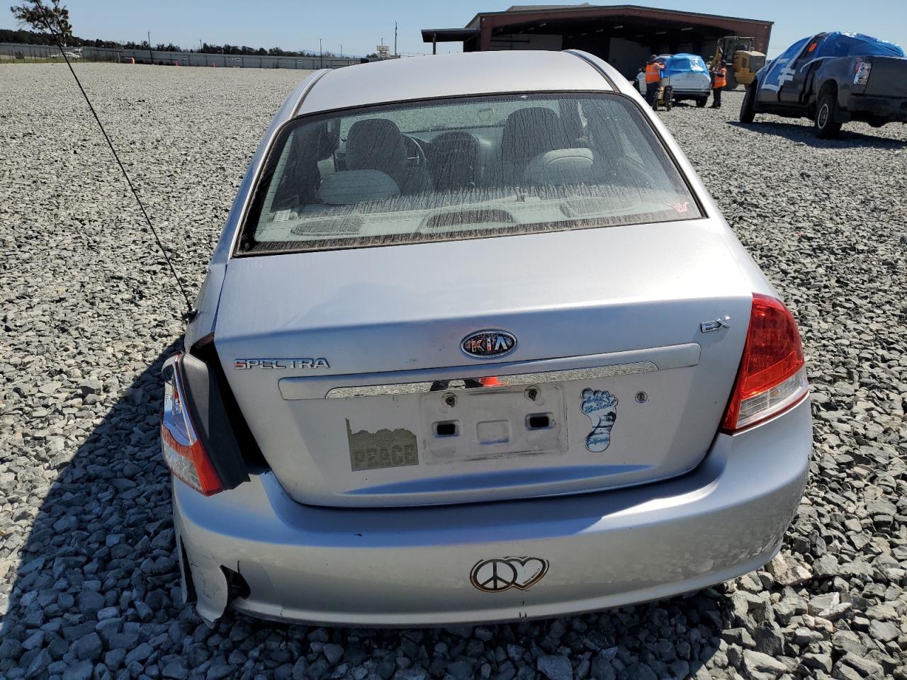 2007 Kia Spectra Ex VIN: KNAFE122X75437532 Lot: 67145415