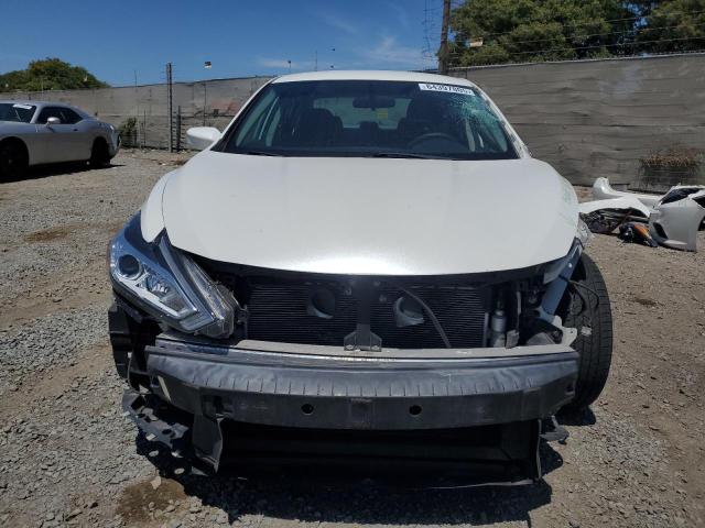  NISSAN ALTIMA 2016 Biały