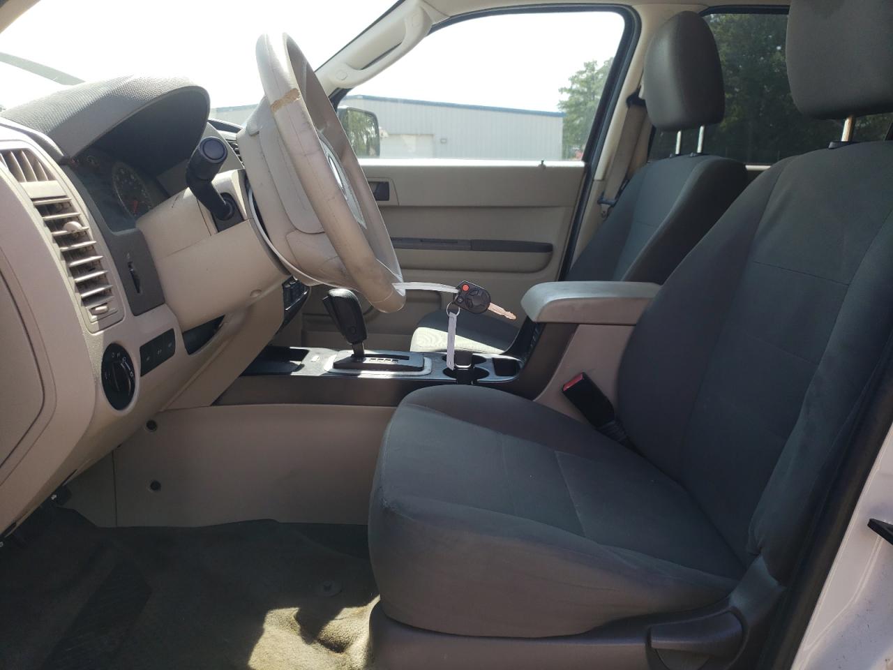 2011 Ford Escape Xls VIN: 1FMCU0C74BKC58079 Lot: 65233175