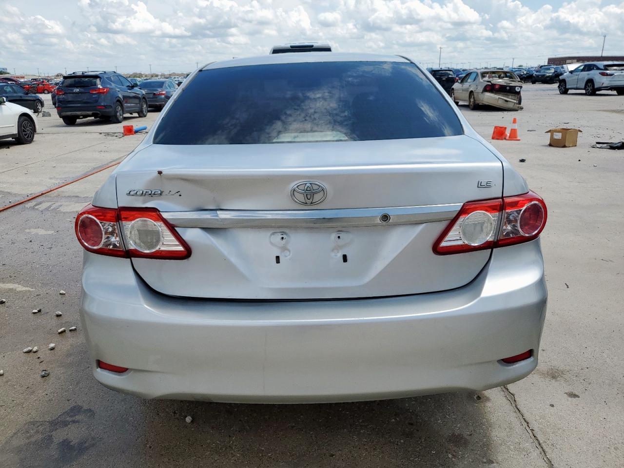 2011 Toyota Corolla Base VIN: JTDBU4EE0B9153095 Lot: 64646685