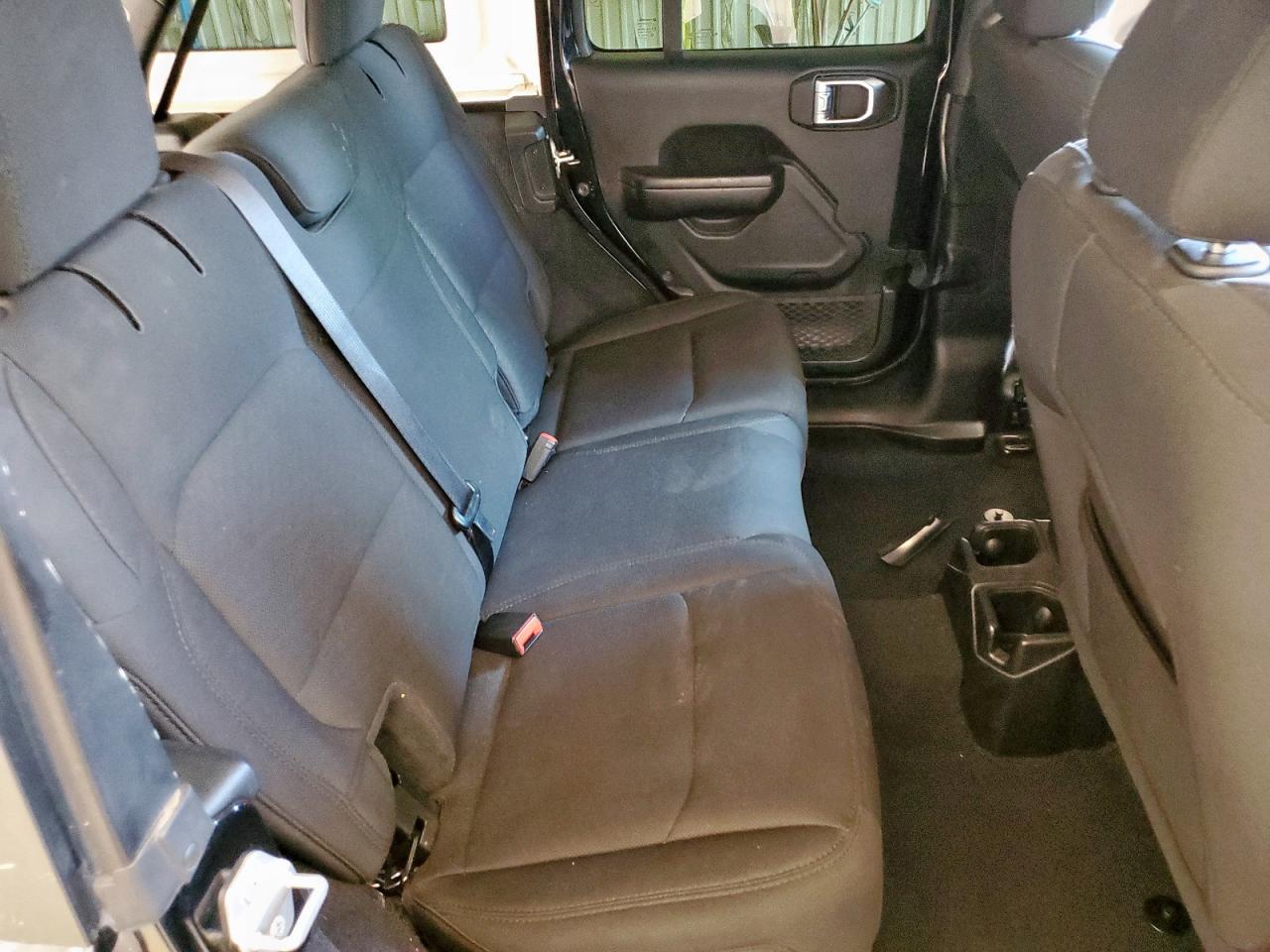 2020 Jeep Wrangler Unlimited Sport VIN: 1C4HJXDN7LW129630 Lot: 63912855