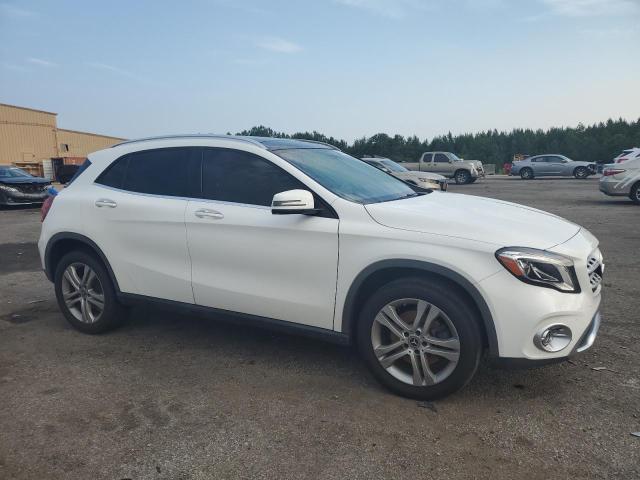  MERCEDES-BENZ GLA-CLASS 2020 Biały