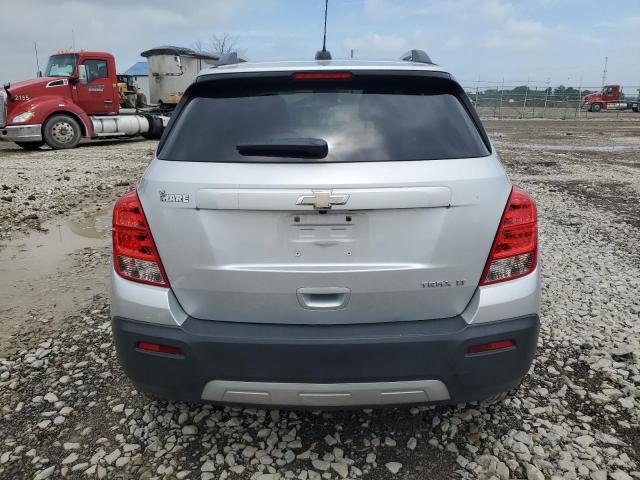  CHEVROLET TRAX 2016 Srebrny
