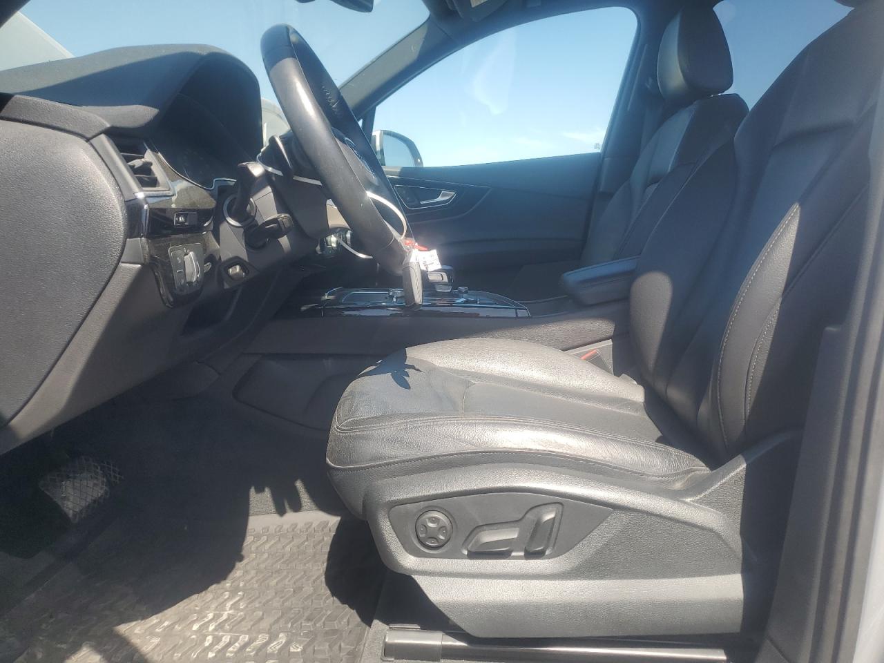 2019 Audi Q7 Premium VIN: WA1AAAF71KD031811 Lot: 62885825
