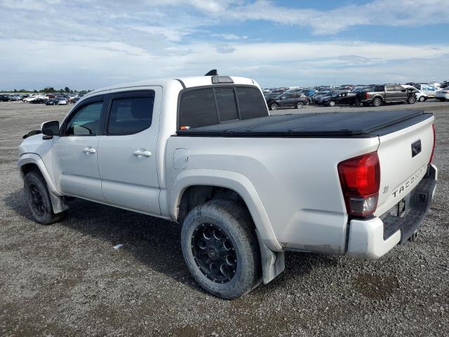 Пикапы TOYOTA TACOMA 2016 Белы