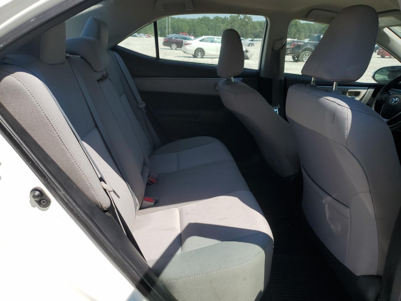 2015 Toyota Corolla L VIN: 2T1BURHE3FC408511 Lot: 64556265