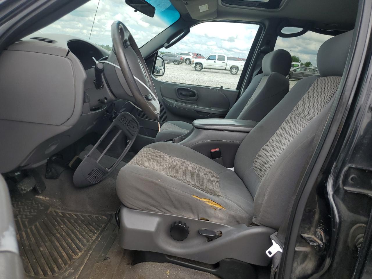 2002 Ford F150 Supercrew VIN: 1FTRW08682KE13368 Lot: 64287145