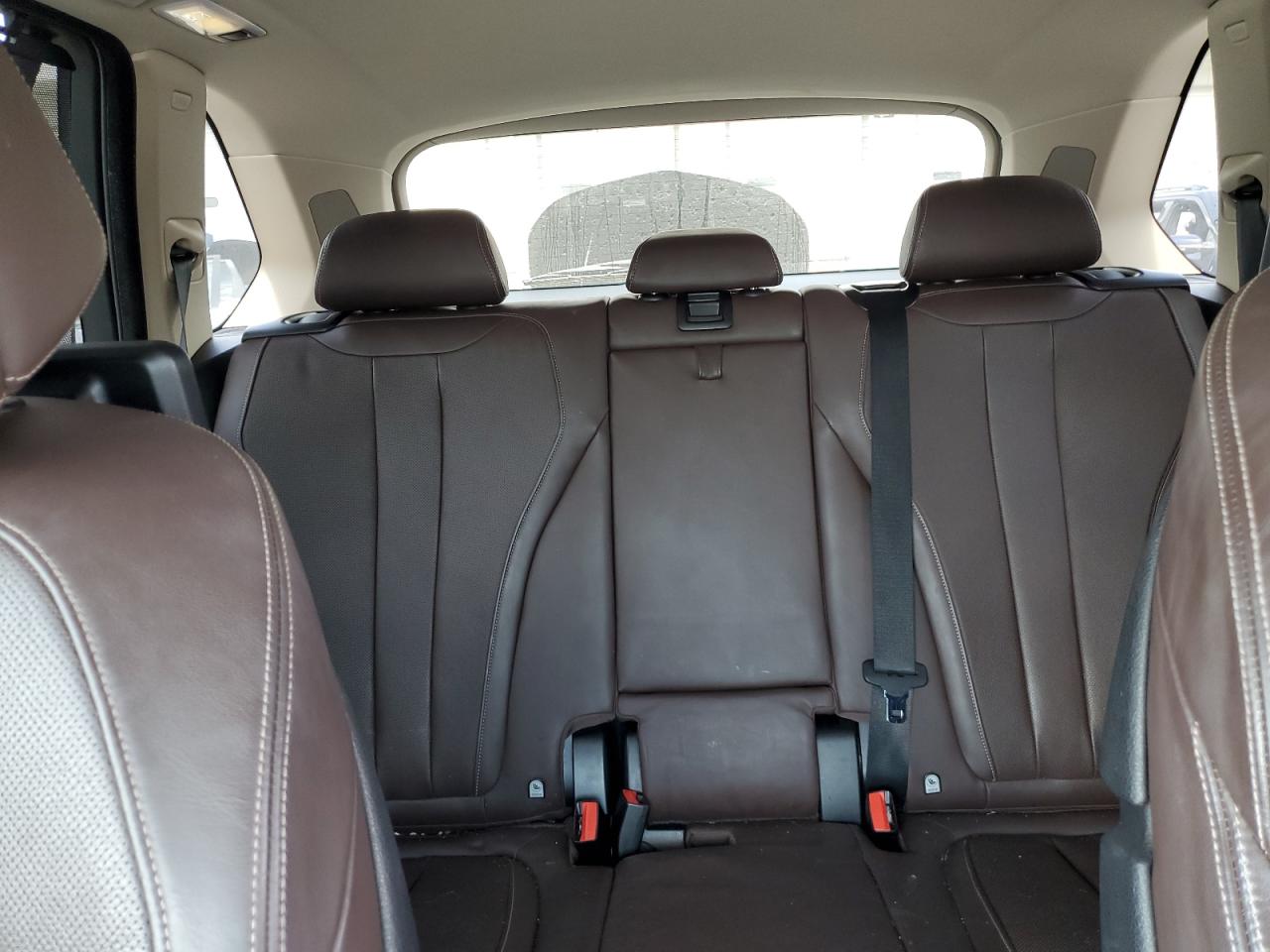 2015 BMW X5 xDrive50I VIN: 5UXKR6C54F0J77912 Lot: 66410325