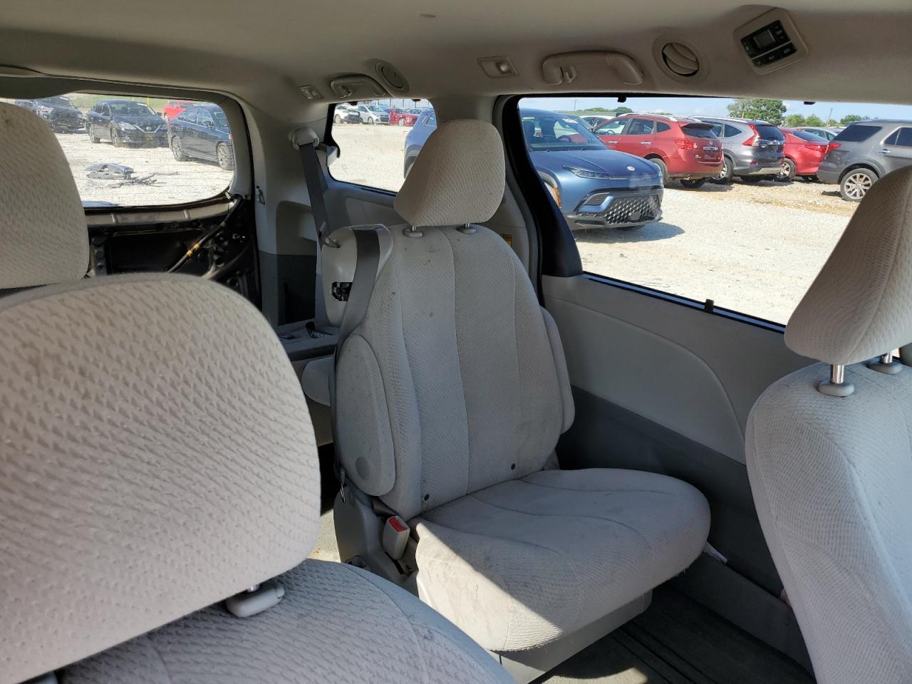 2014 Toyota Sienna Le VIN: 5TDKK3DC0ES426350 Lot: 64195875