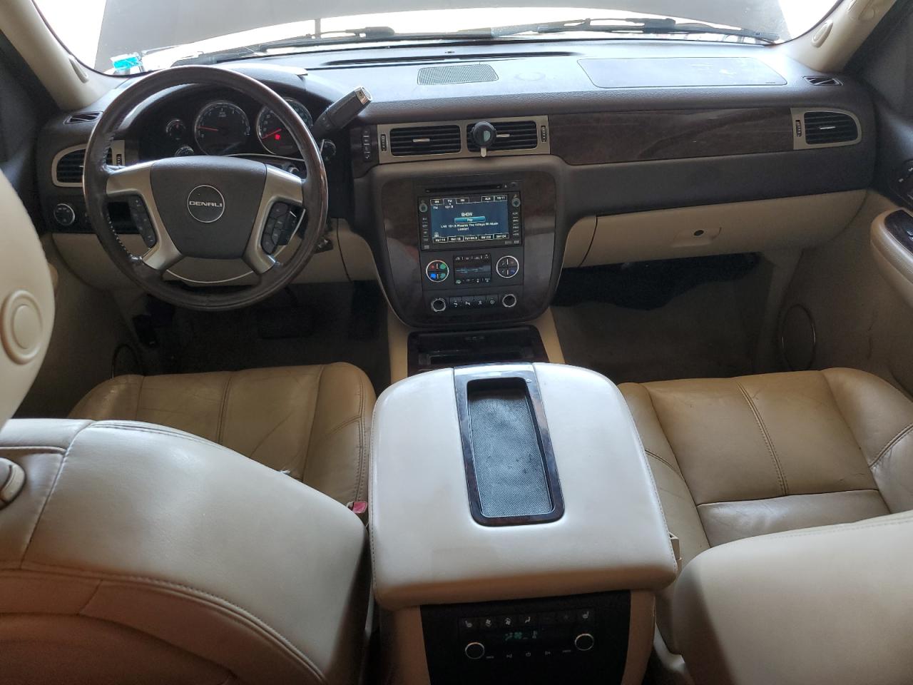 2007 GMC Yukon Denali VIN: 1GKFK63837J335724 Lot: 63709135