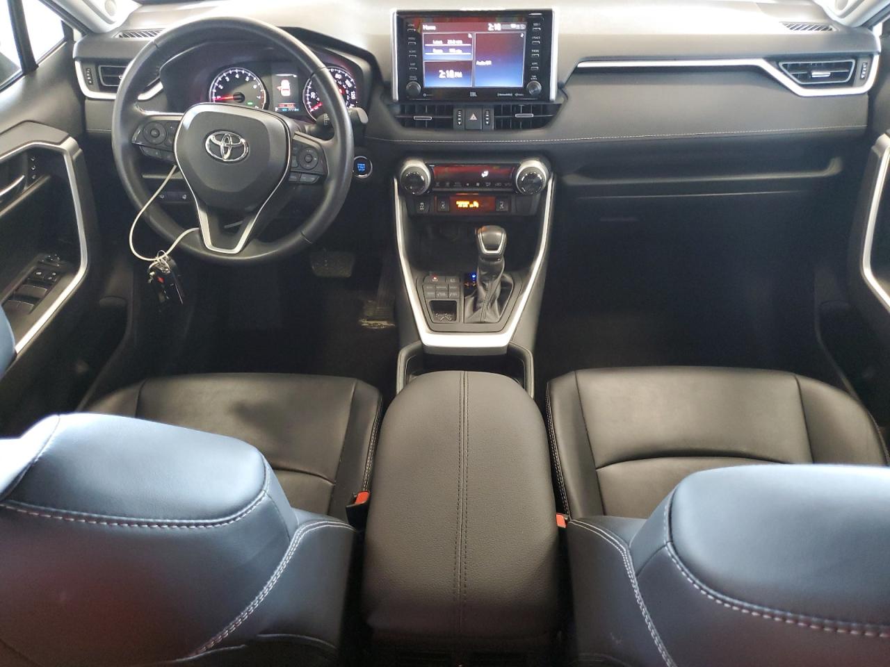 2T3A1RFV0KW067124 TOYOTA RAV4 2019