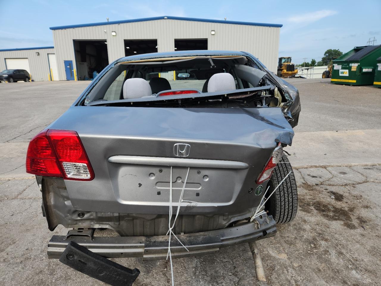 2005 Honda Civic Lx VIN: 2HGES16505H611014 Lot: 65532545
