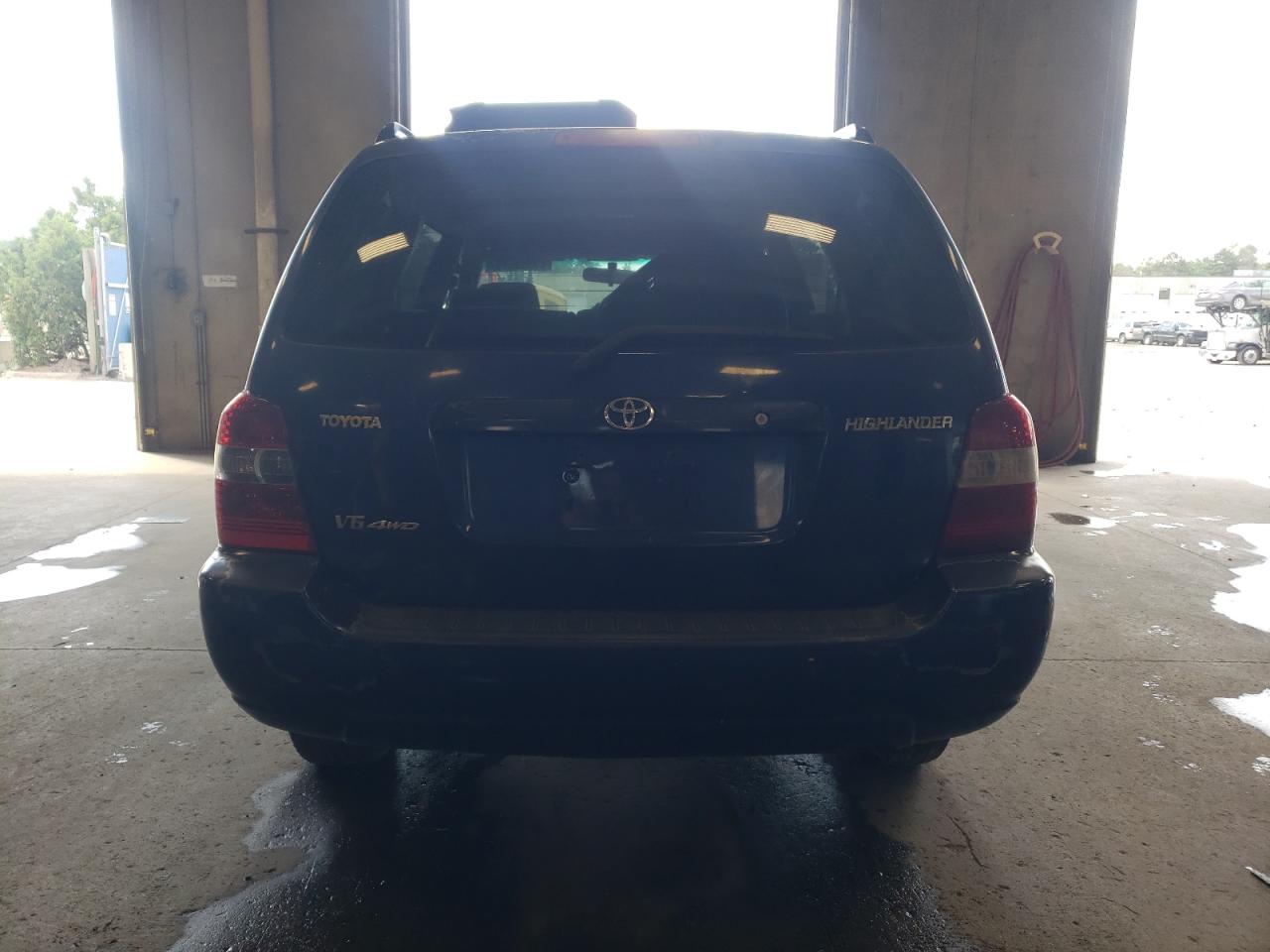 2005 Toyota Highlander Limited VIN: JTEEP21A350083480 Lot: 63863675
