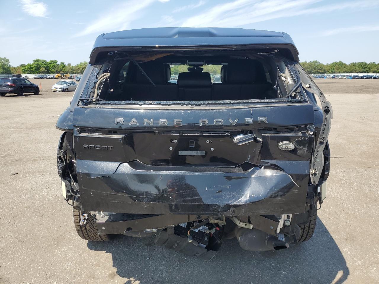 2018 Land Rover Range Rover Sport Se VIN: SALWG2RV8JA401011 Lot: 63088355