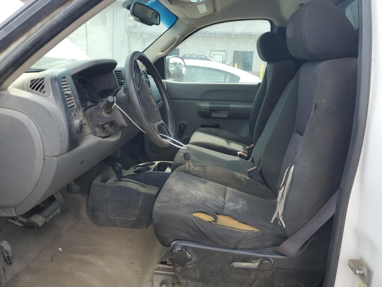 2011 Chevrolet Silverado K1500 VIN: 1GCNKPEA3BF204494 Lot: 65710925