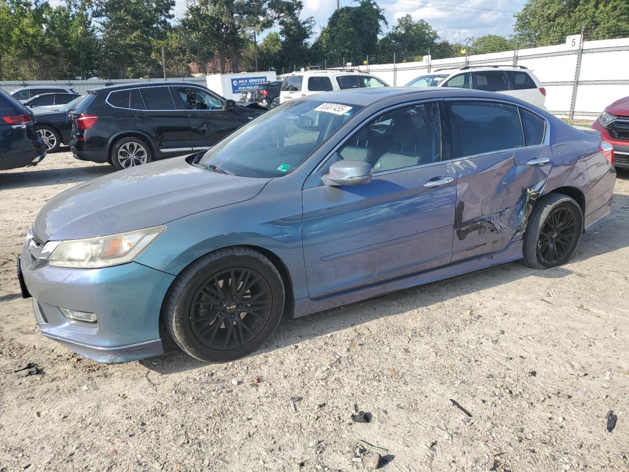 2013 Honda Accord Touring VIN: 1HGCR3F90DA033303 Lot: 65367455