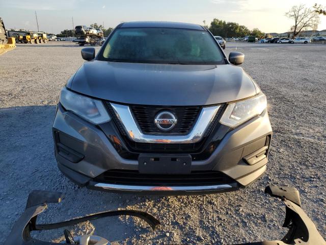  NISSAN ROGUE 2018 Szary