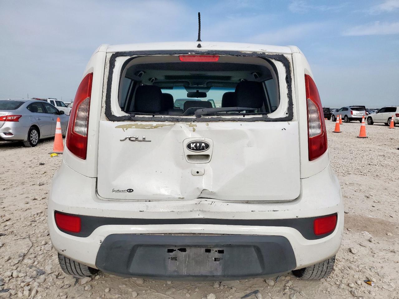 2012 Kia Soul + VIN: KNDJT2A60C7364151 Lot: 62546715