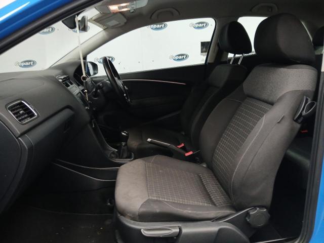 2015 VOLKSWAGEN POLO SE