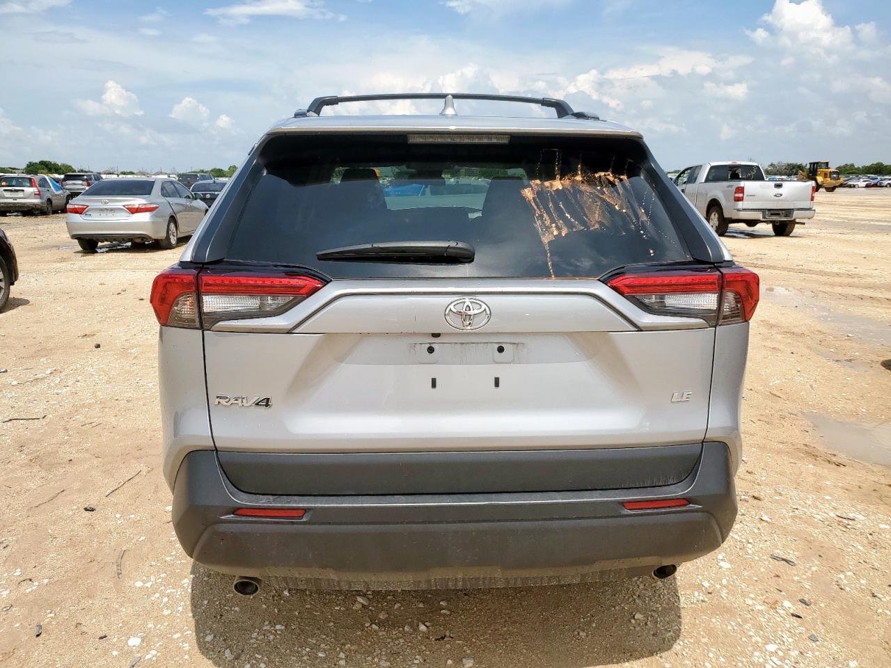 2020 Toyota Rav4 Le VIN: 2T3H1RFV0LW082562 Lot: 64757075