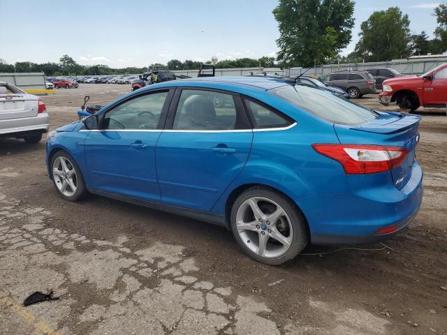 Sedans FORD FOCUS 2013 Granatowy