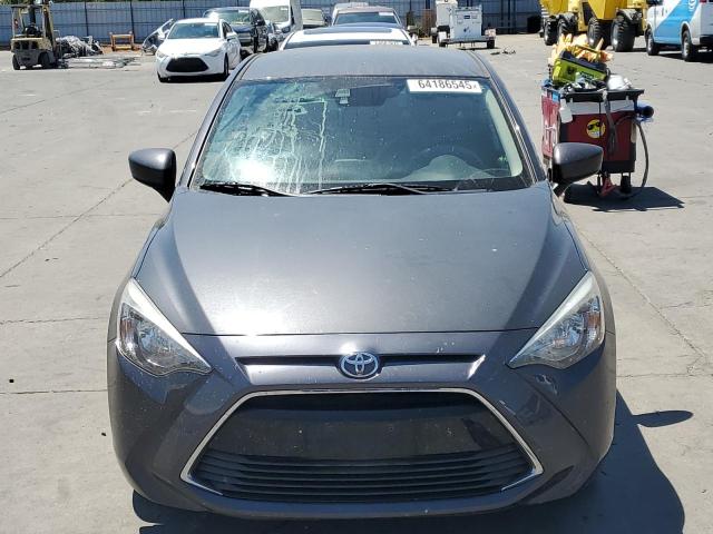 Sedans TOYOTA YARIS 2017 Szary