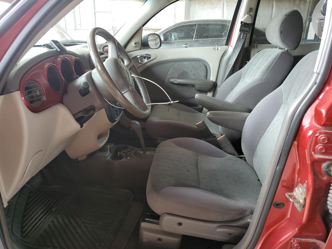2002 Chrysler Pt Cruiser Classic VIN: 3C4FY48B52T374870 Lot: 65015625