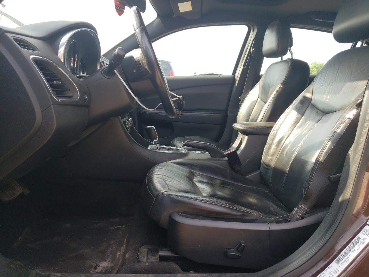 2013 Chrysler 200 Limited VIN: 1C3CCBCGXDN555169 Lot: 63663755