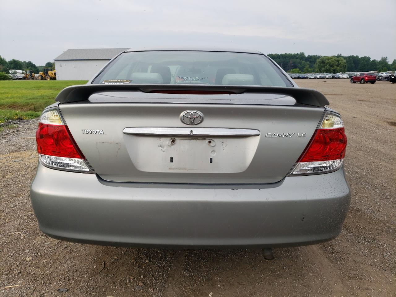 2005 Toyota Camry Le VIN: 4T1BE32K05U951918 Lot: 63088285