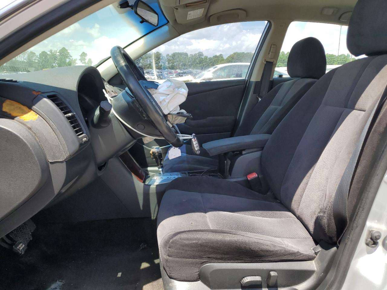 2007 Nissan Altima 2.5 VIN: 1N4AL21E57N404075 Lot: 64719495