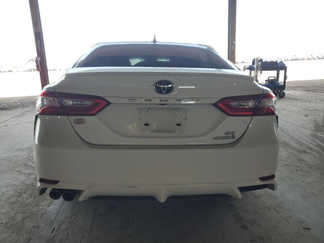  TOYOTA CAMRY 2020 White