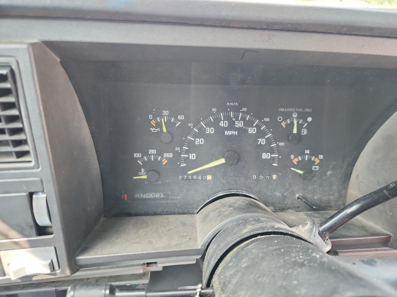 1993 Chevrolet Gmt-400 C1500 VIN: 1GCEC19ZXPE189757 Lot: 63912095