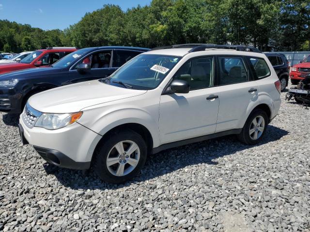  SUBARU FORESTER 2012 Biały