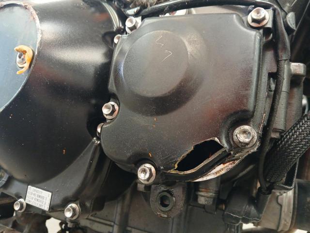 2005 KAWASAKI ZR 1000 A2