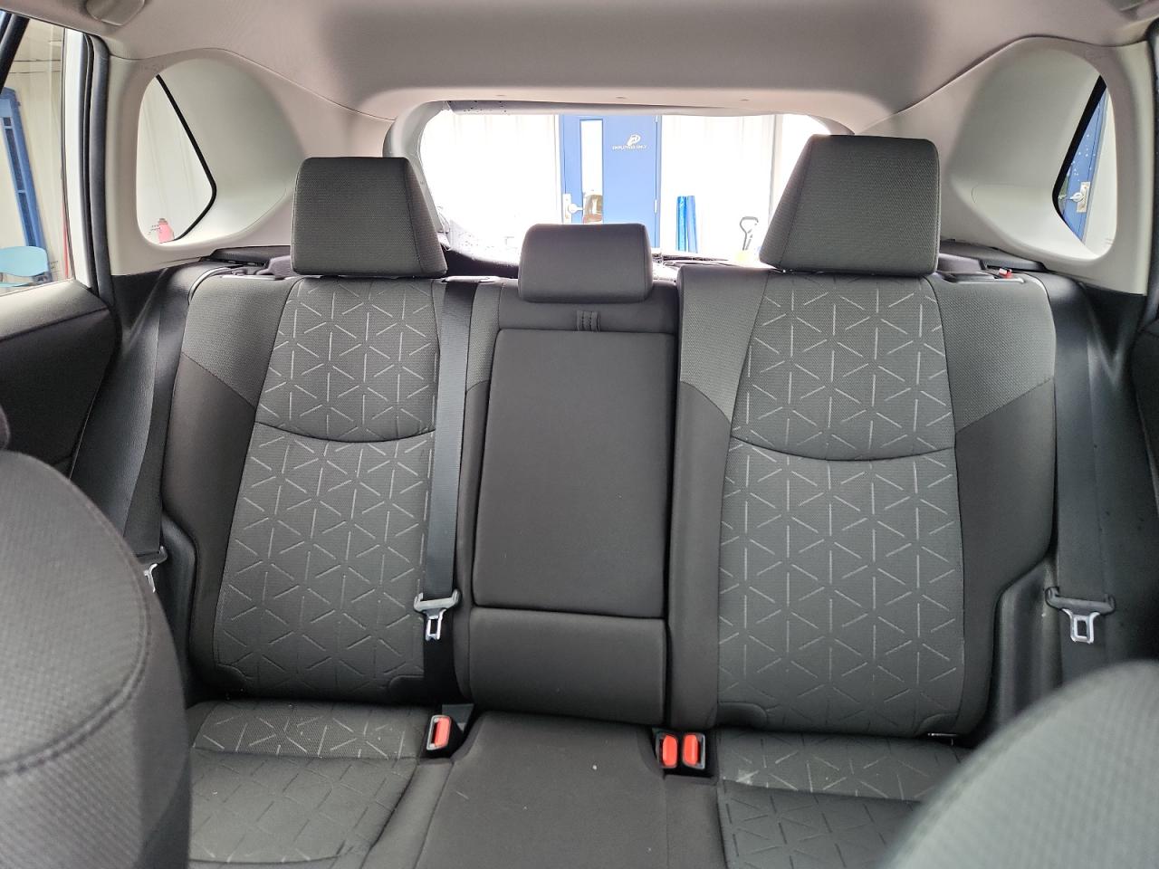 2020 Toyota Rav4 Xle VIN: 2T3P1RFV7LC126375 Lot: 65236515