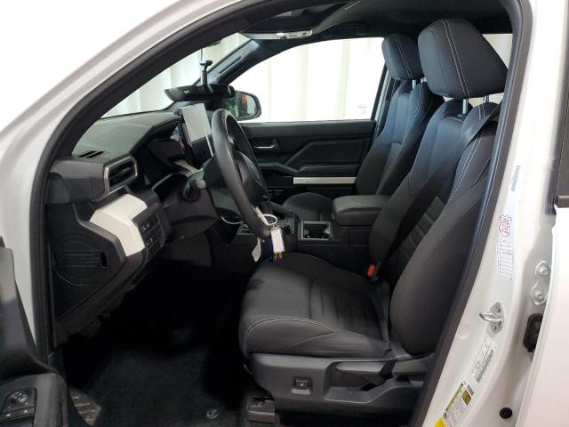  TOYOTA TACOMA 2024 White