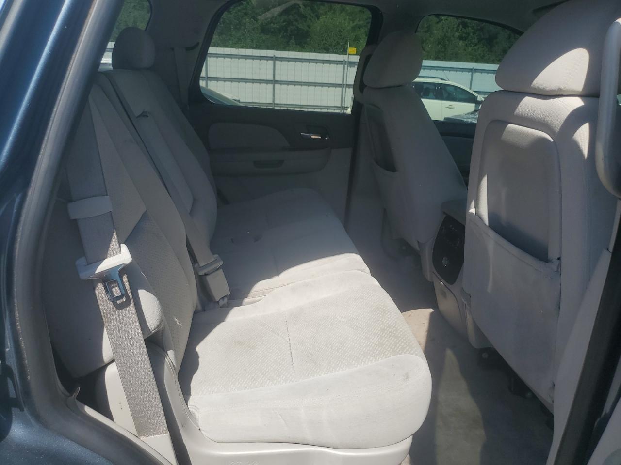 2008 GMC Yukon VIN: 1GKFK13028J216321 Lot: 66886145