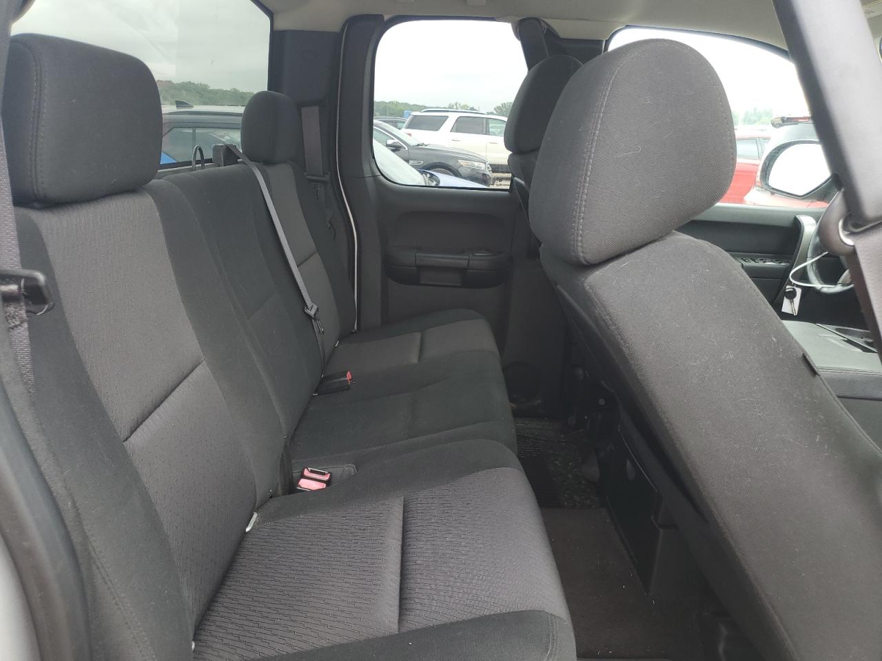 2013 Chevrolet Silverado C1500 Lt VIN: 1GCRCSE03DZ368466 Lot: 65337405