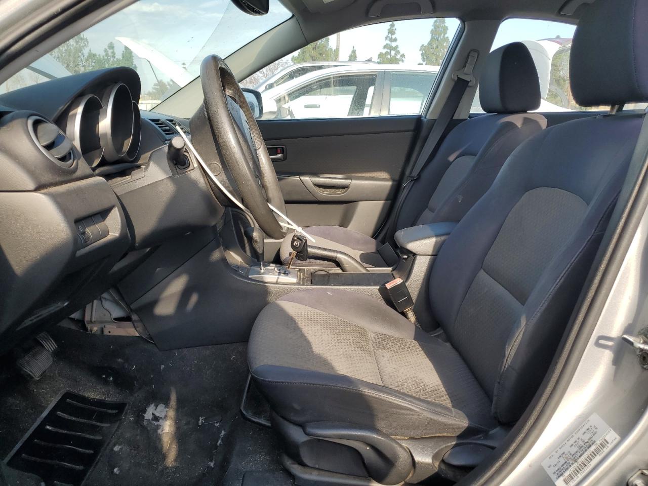 2004 Mazda 3 I VIN: JM1BK12F441216105 Lot: 65359205