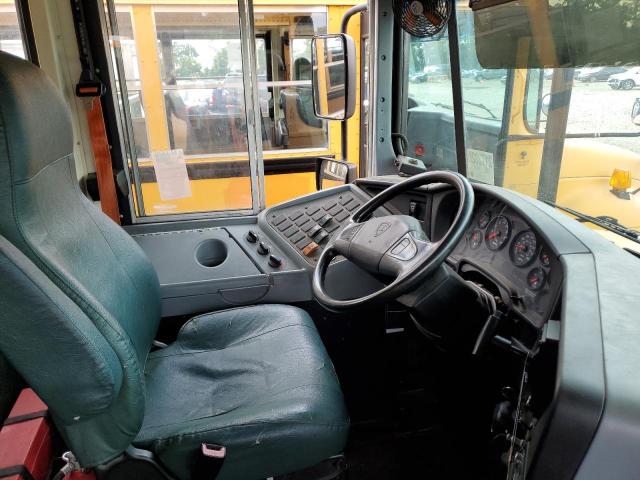 2014 IC CORPORATION 3000 CE  