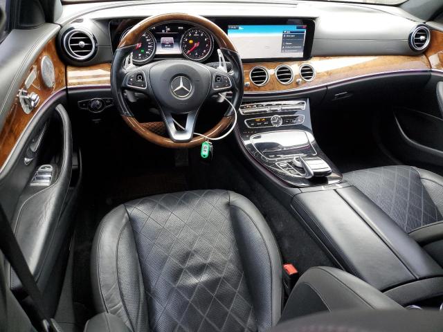 Sedans MERCEDES-BENZ E-CLASS 2017 Granatowy